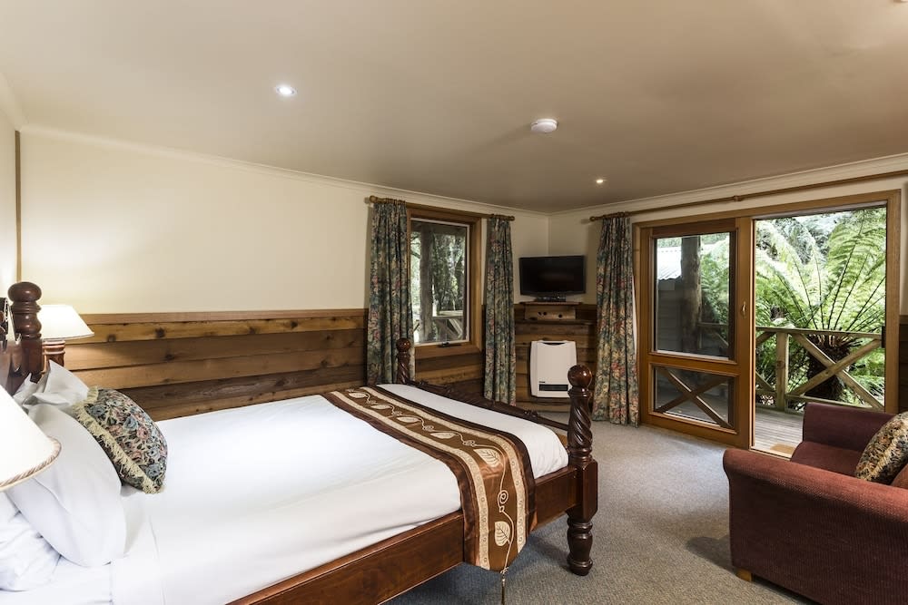 Cradle forest inn 1
