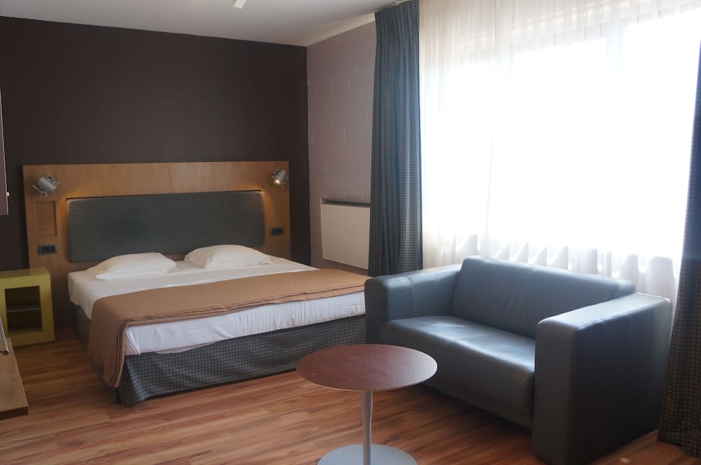 SKY APART HOTEL - Hotel EUROCAP 1