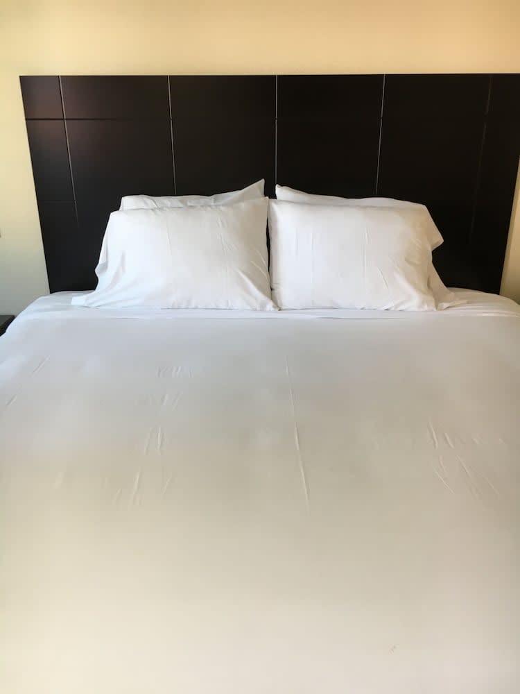 Colton Inn 2