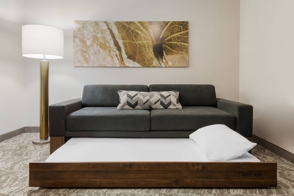 SpringHill Suites by Marriott Cleveland Solon 5