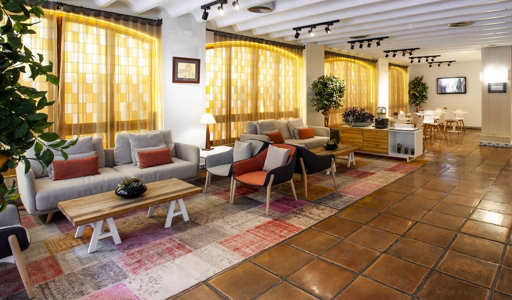 Catalonia Conde de Floridablanca 4