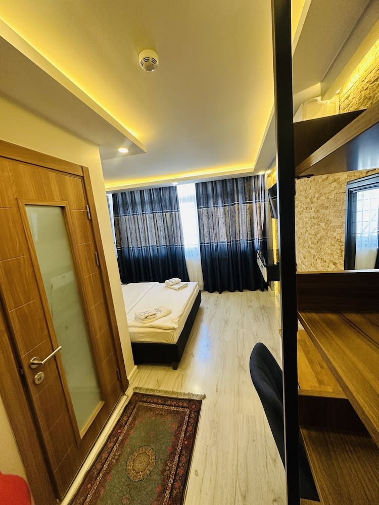 Sirkeci Quietness Hotel 2