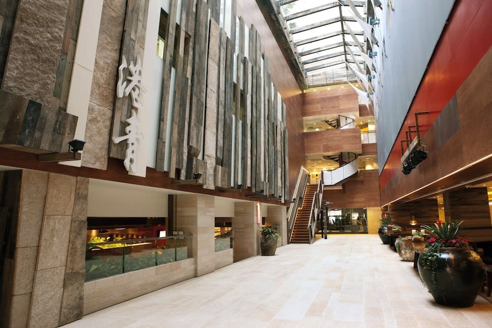 The Salisbury - YMCA of Hong Kong 3