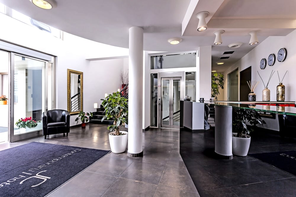 JC Hotel 2
