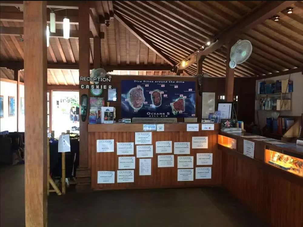 Oceans 5 Dive Resort 2