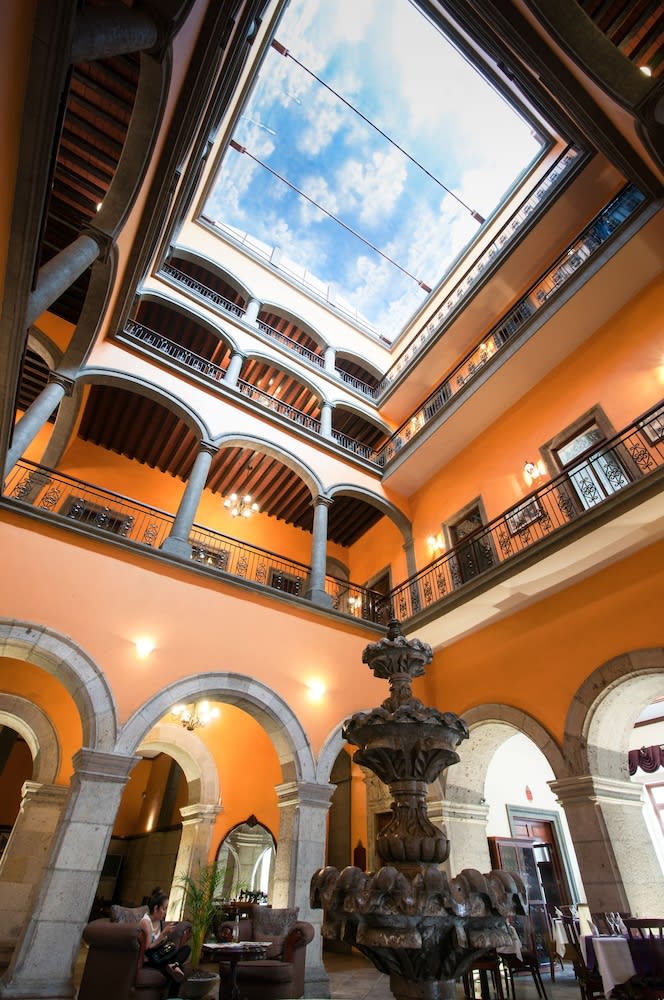 Hotel Morales Historical & Colonial Downtown Core 2