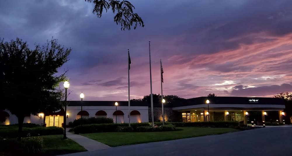 SureStay Plus Hotel by Best Western Lehigh Valley 1