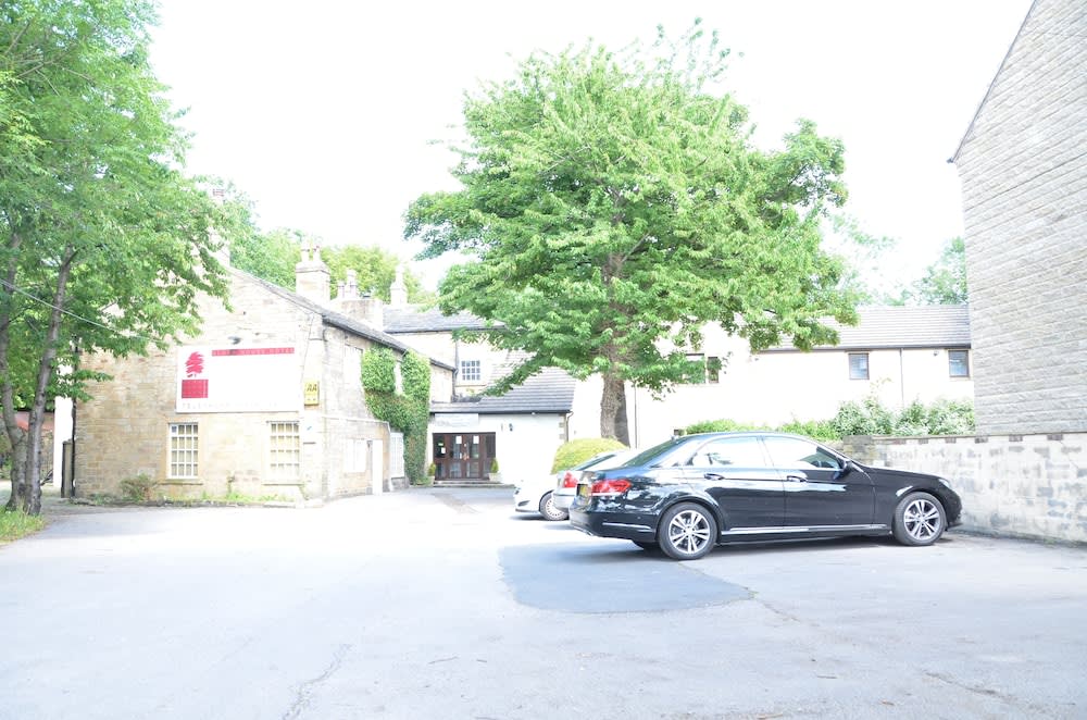 Healey Hotel 1
