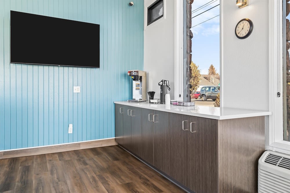 Bend Inn & Suites 2