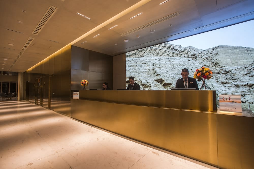 Dazzler by Wyndham Lima San Isidro 2