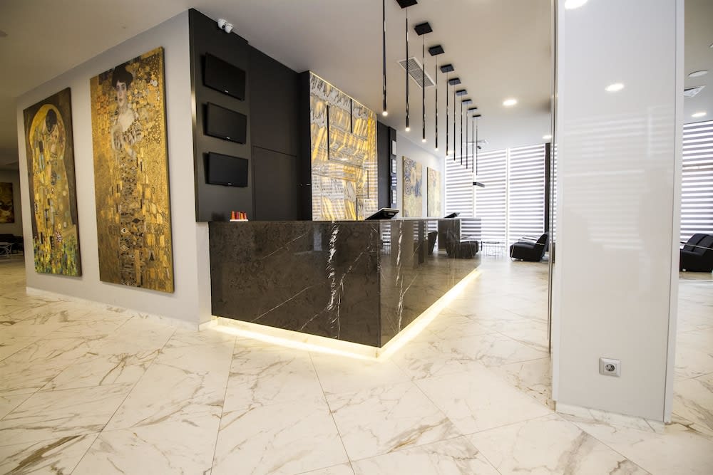 Best Western PLUS Premium Inn 4