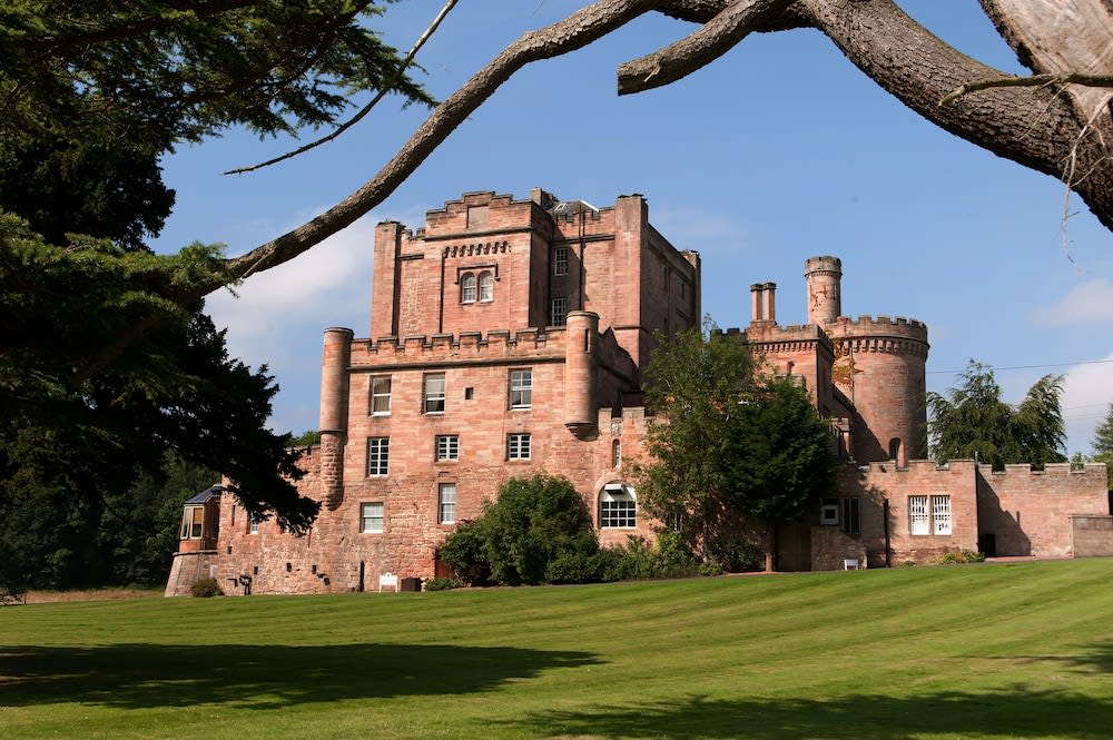Dalhousie Castle 1
