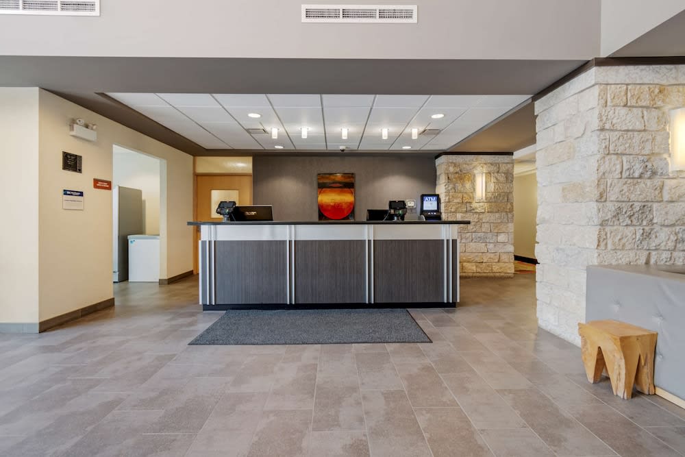 Best Western Plus Eastgate Inn And Suites 3