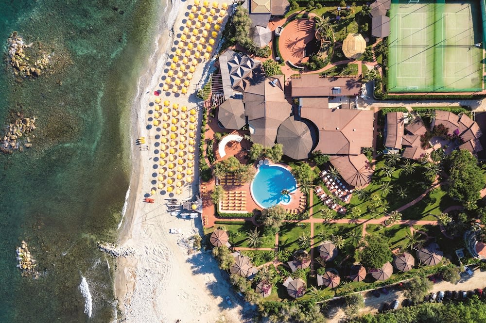 Baia Del Sole Resort 1