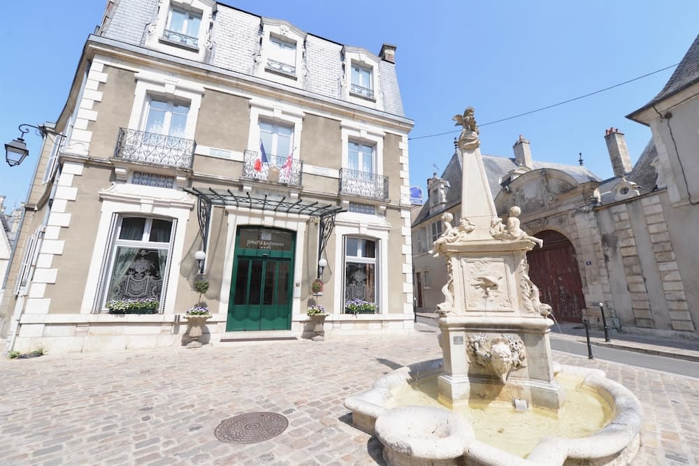 Best Western Plus Hôtel D'Angleterre - Centre historique 1