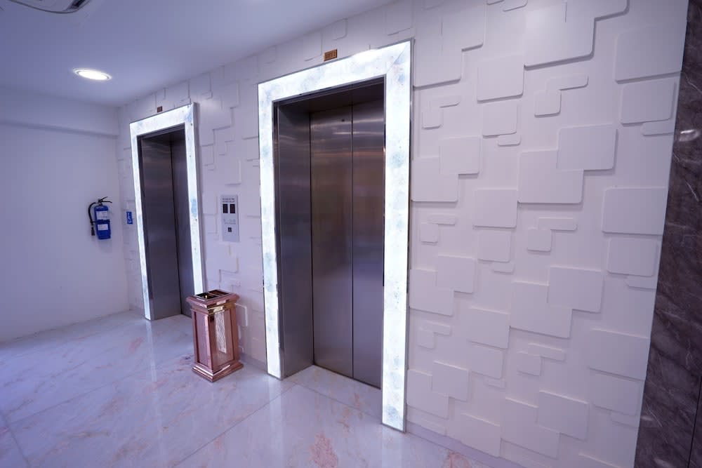 five6 Hotel Splendour 2