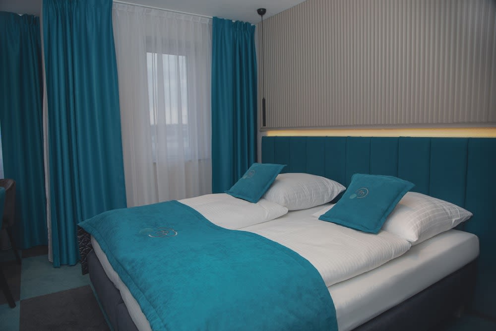 Friends Hotel Kerpen 1