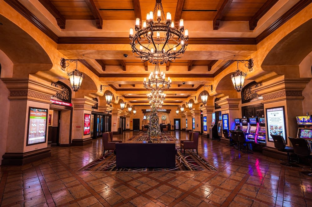 Santa Fe Station Hotel & Casino 2