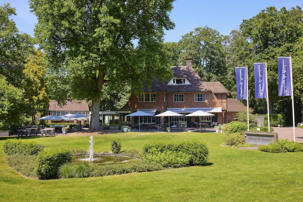 Auberge Du Bonheur 1