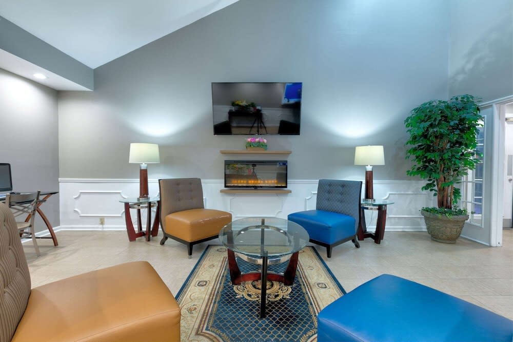 Baymont by Wyndham Prattville - Montgomery 2