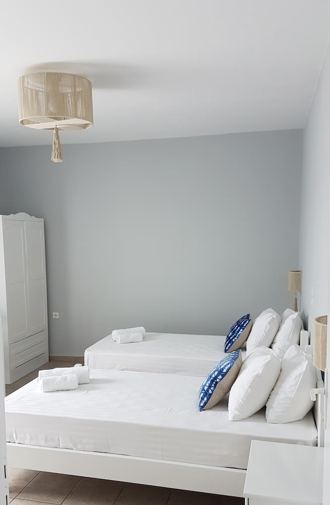 Ippokampos Beachfront 2