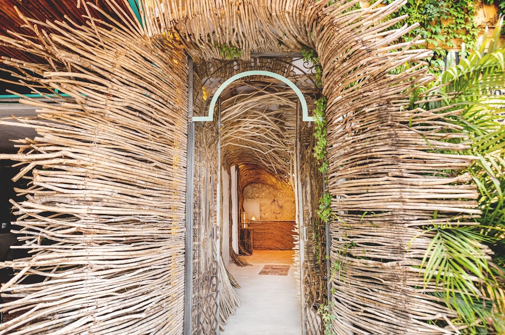 Straw Hat Tulum 1