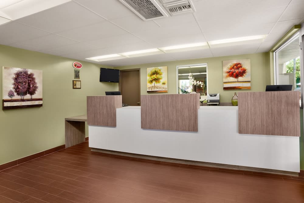 Kings Inn Anaheim at the Park & Convention Center 2