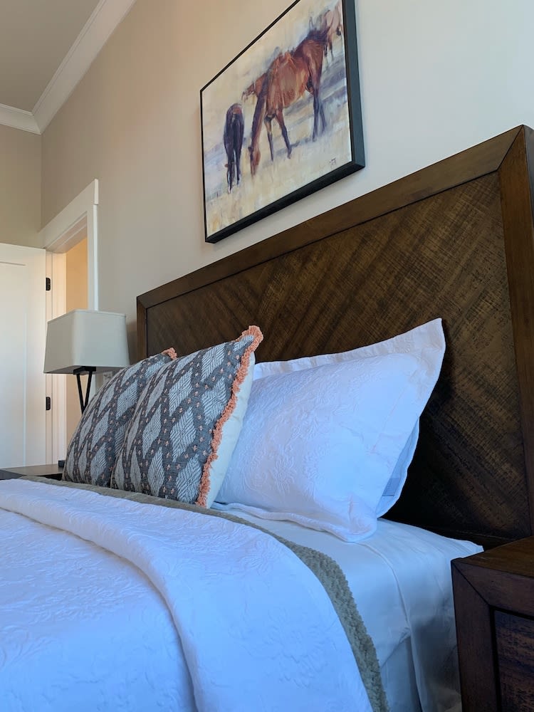 New Hotel Collection Smoky Mountains 1