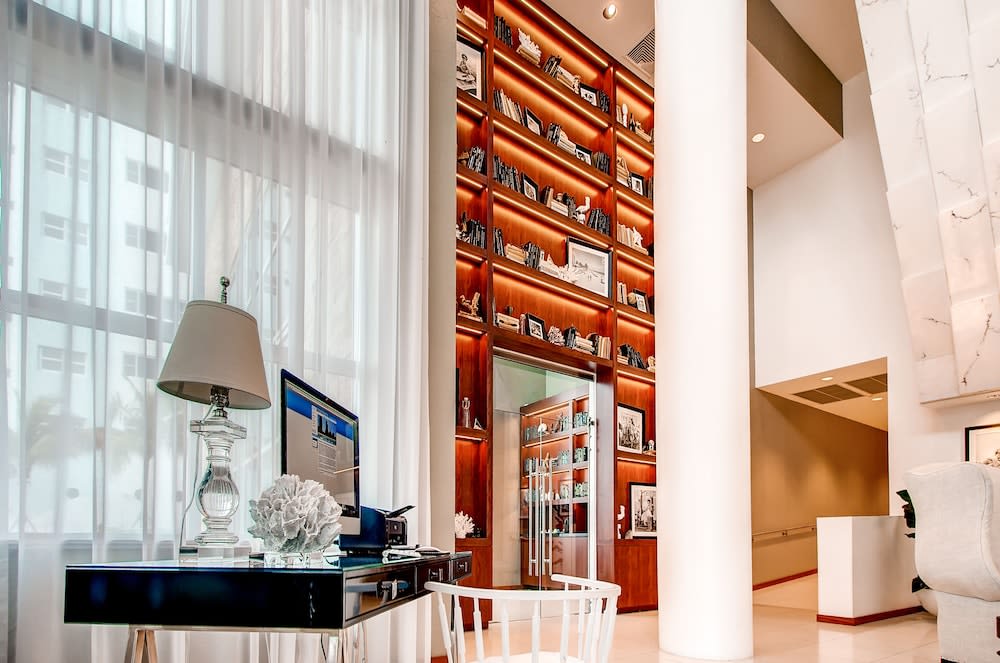 Global Luxury Suites at Monte Carlo 2