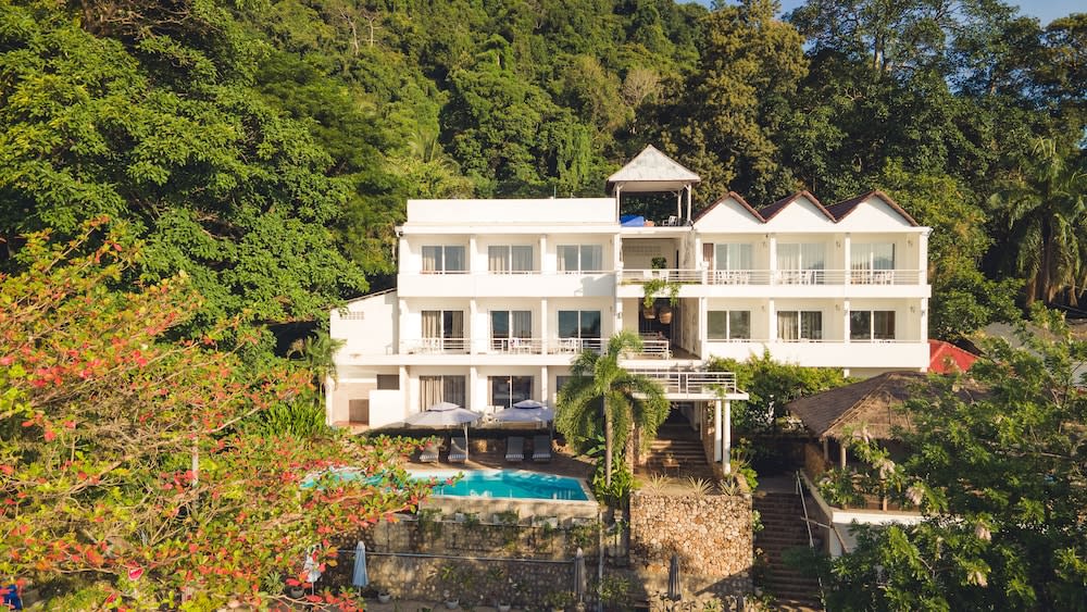 Saravoan-Kep Hotel 1