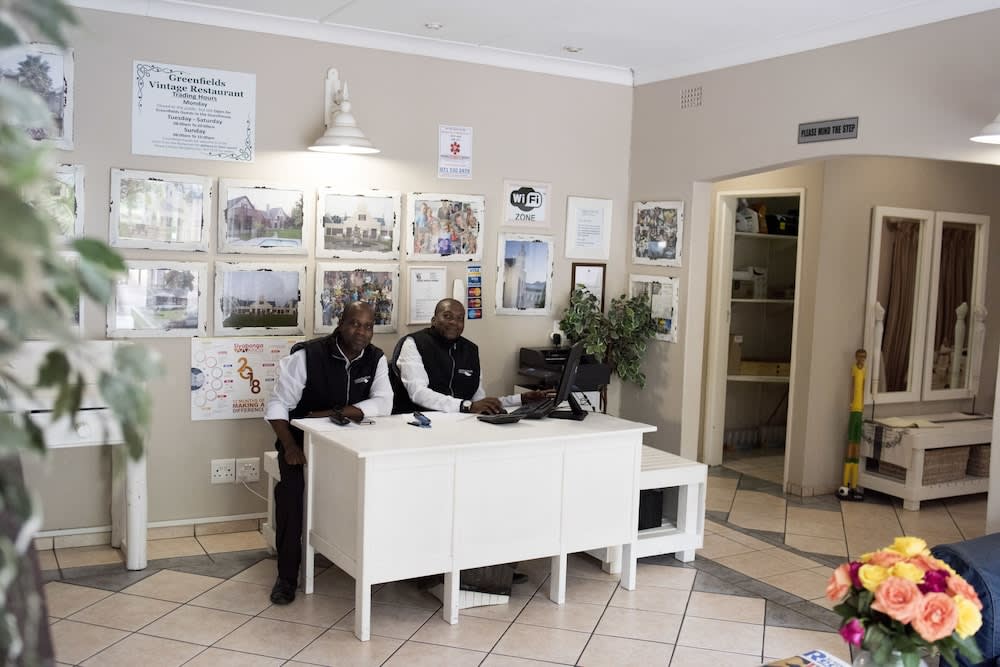 Greenfields Guesthouse & Restaurant 2