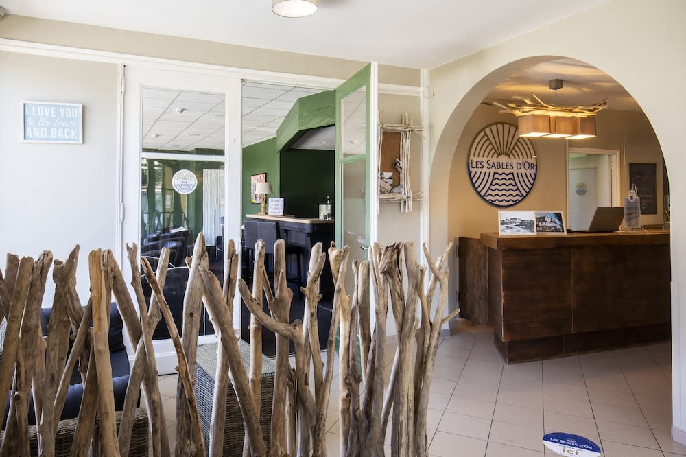 Hôtel les Sables d'Or 2
