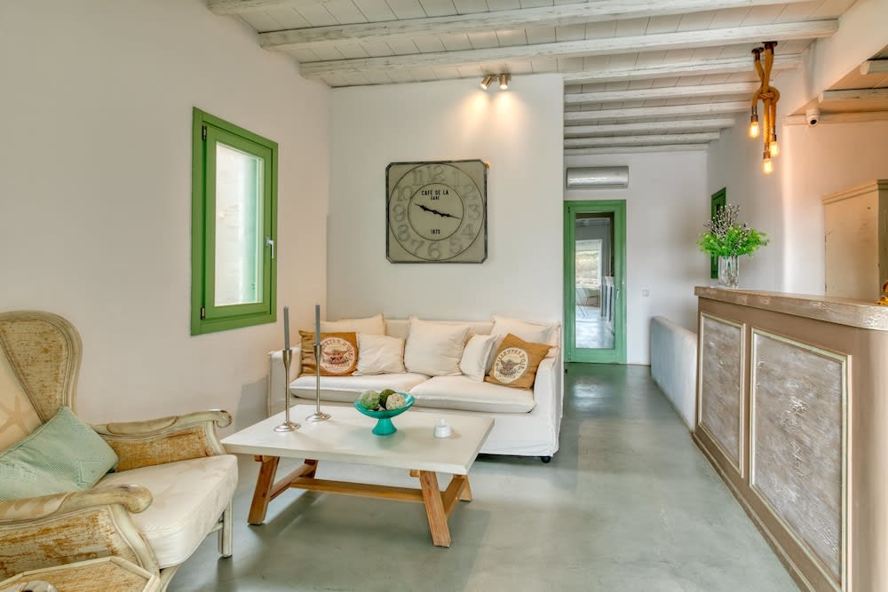 Mykonos Panormos Villas 4