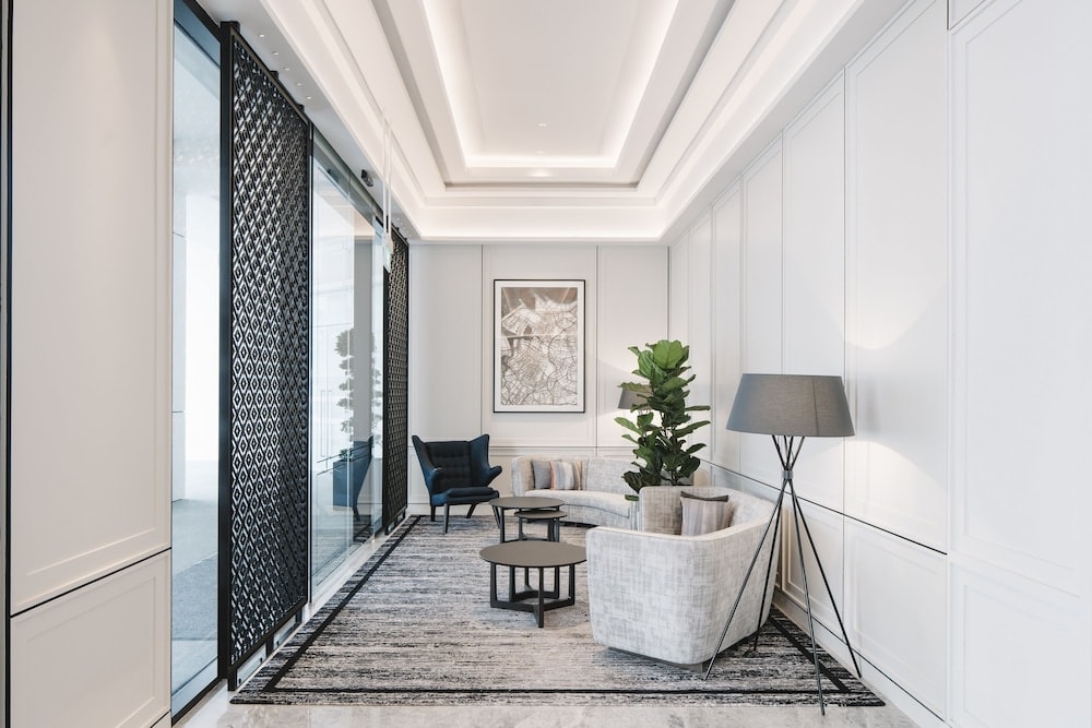 Grand Park City Hall 2