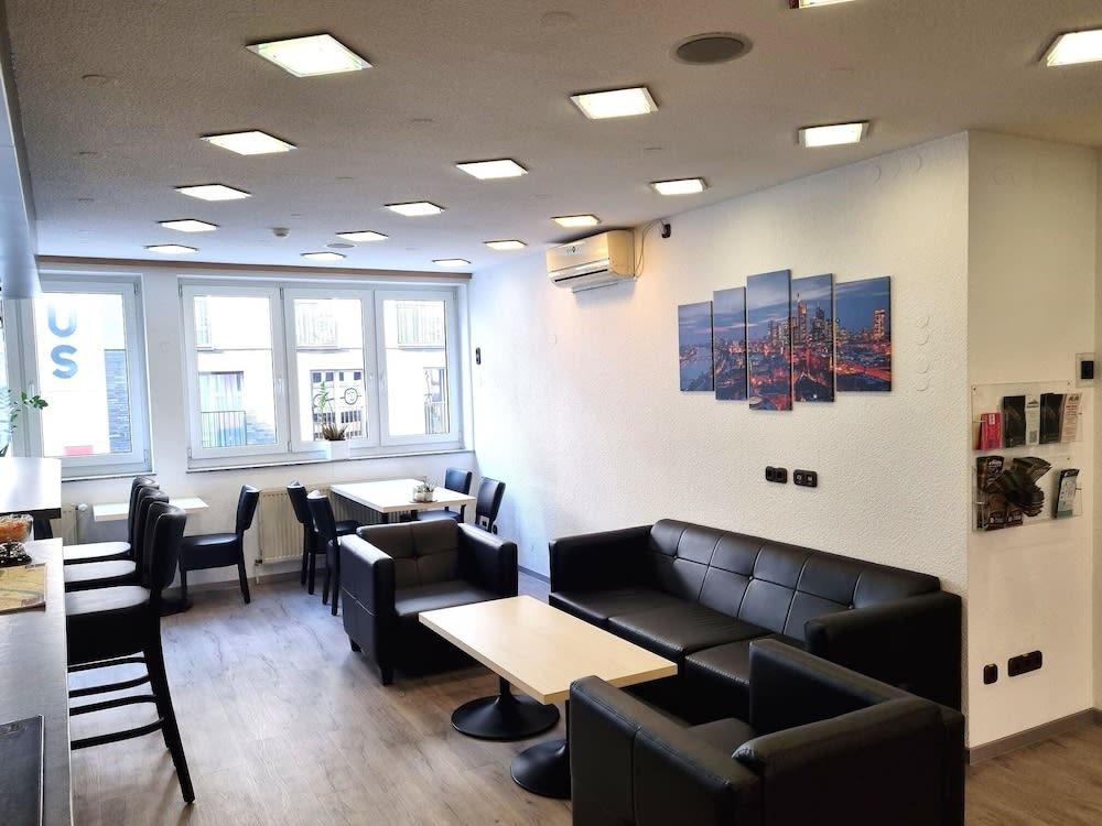 Adler Hotel Frankfurt 3