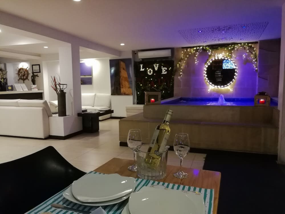 Aqua Granada Hotel 2