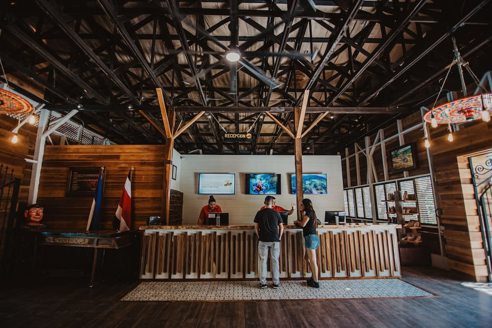 Hacienda Guachipelin Volcano Ranch Hotel & Hot Springs 5