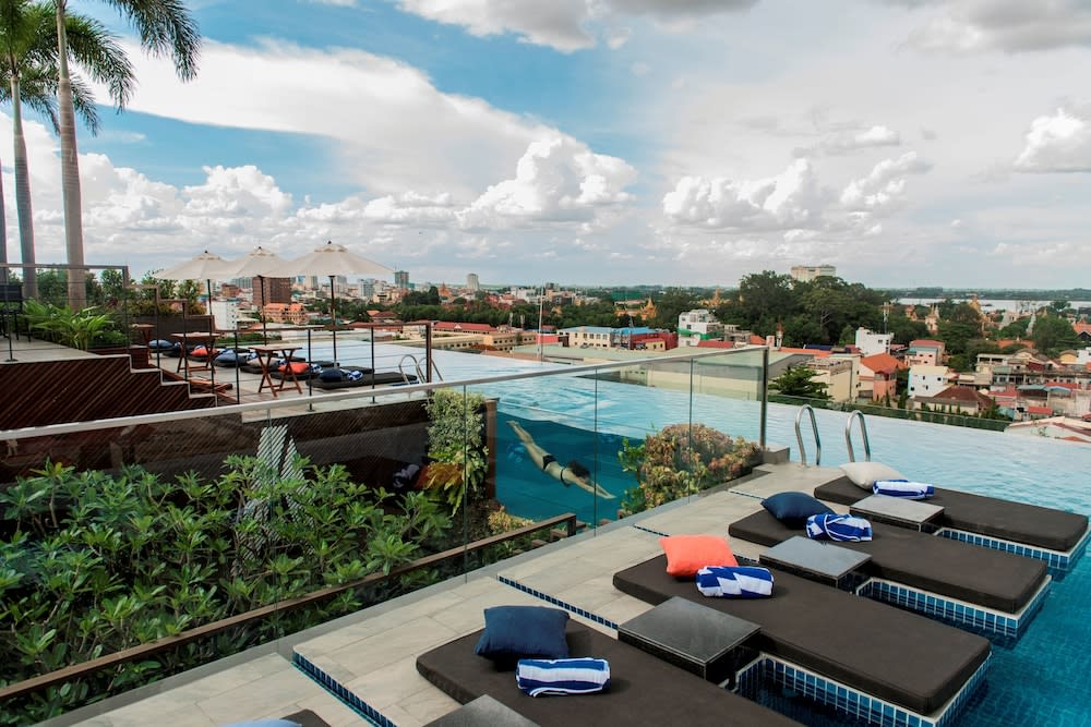 Aquarius Hotel and Urban Resort 1