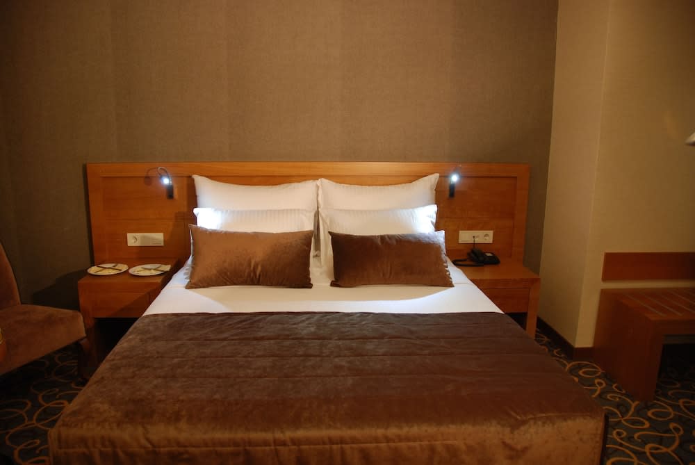 Volley Hotel İzmir 3