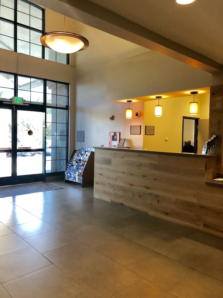 Country Inn & Suites by Radisson, San Jose International Airport, CA 2