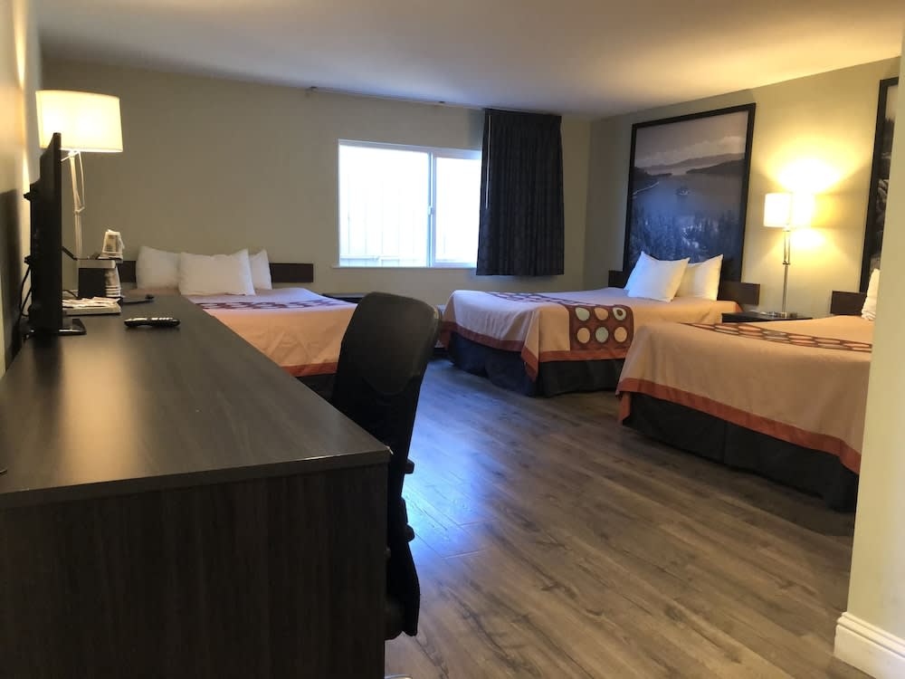 Hotel Elevation 2