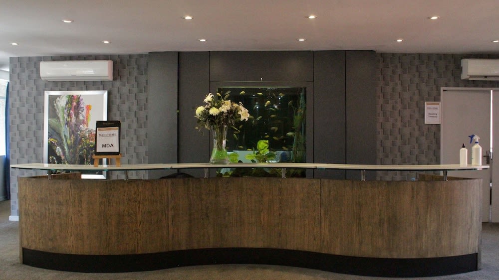 Reef Hotel 2