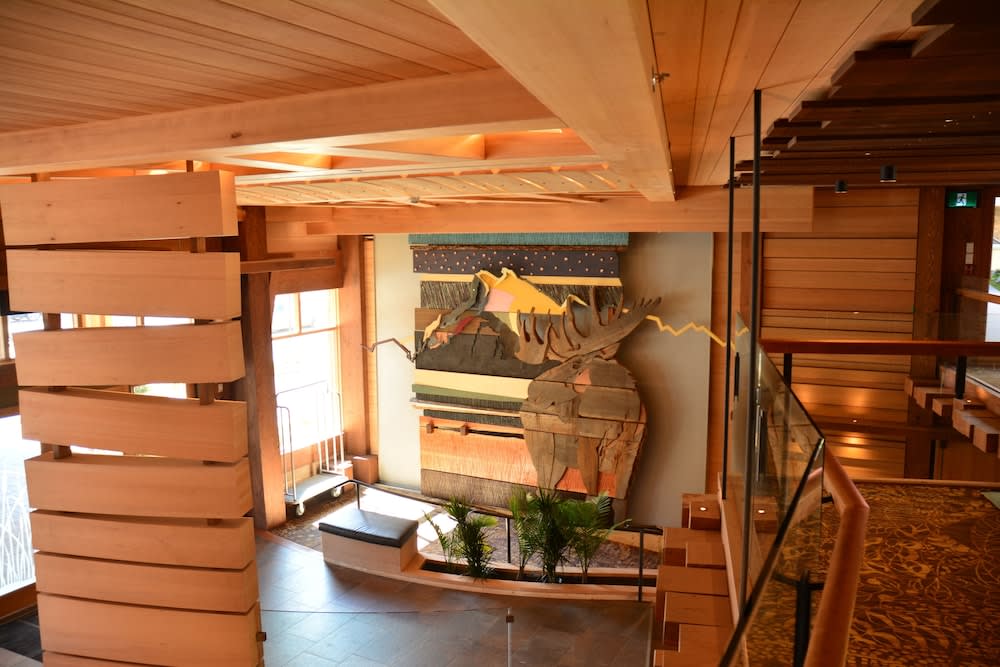 Moose Hotel and Suites 2