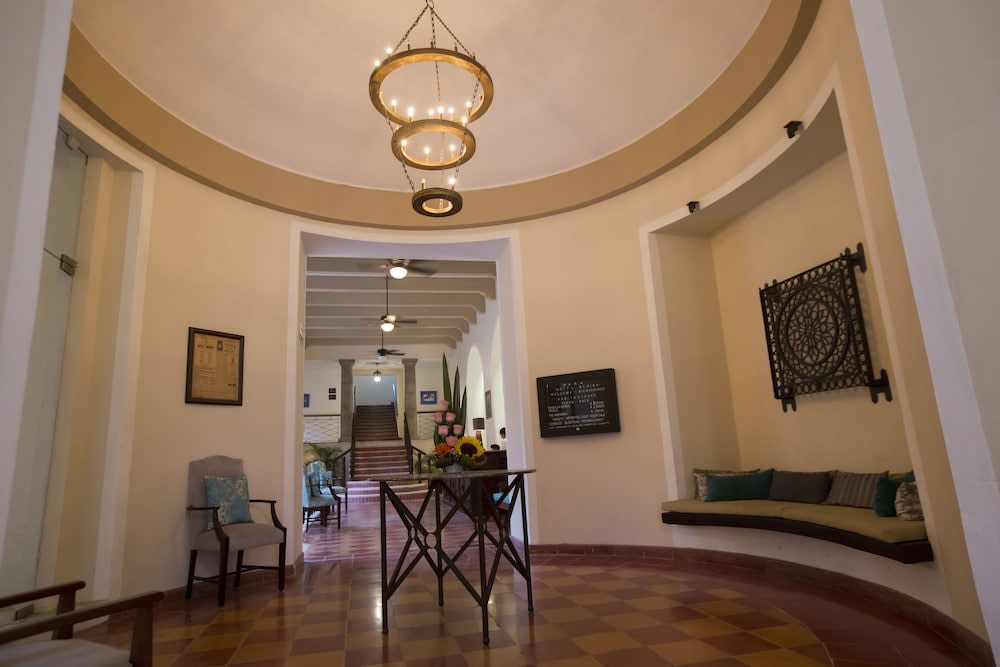 Hotel Merida 2