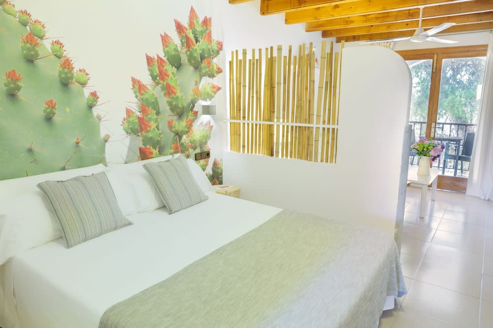 Es Baulo Petit Hotel 5