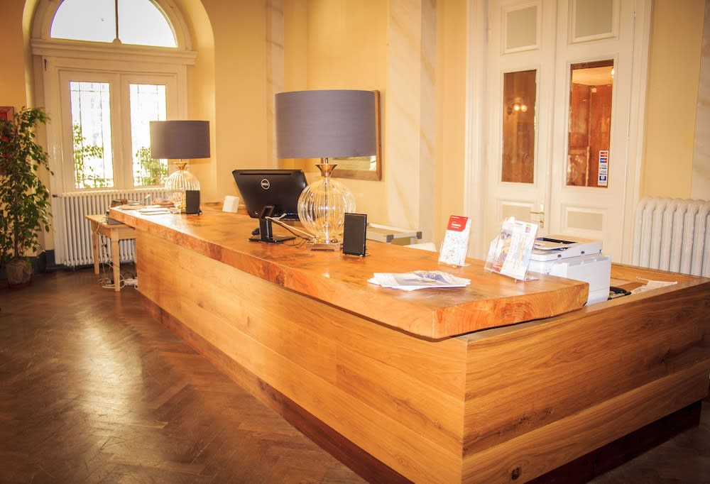 Maloja Palace Apartments 2