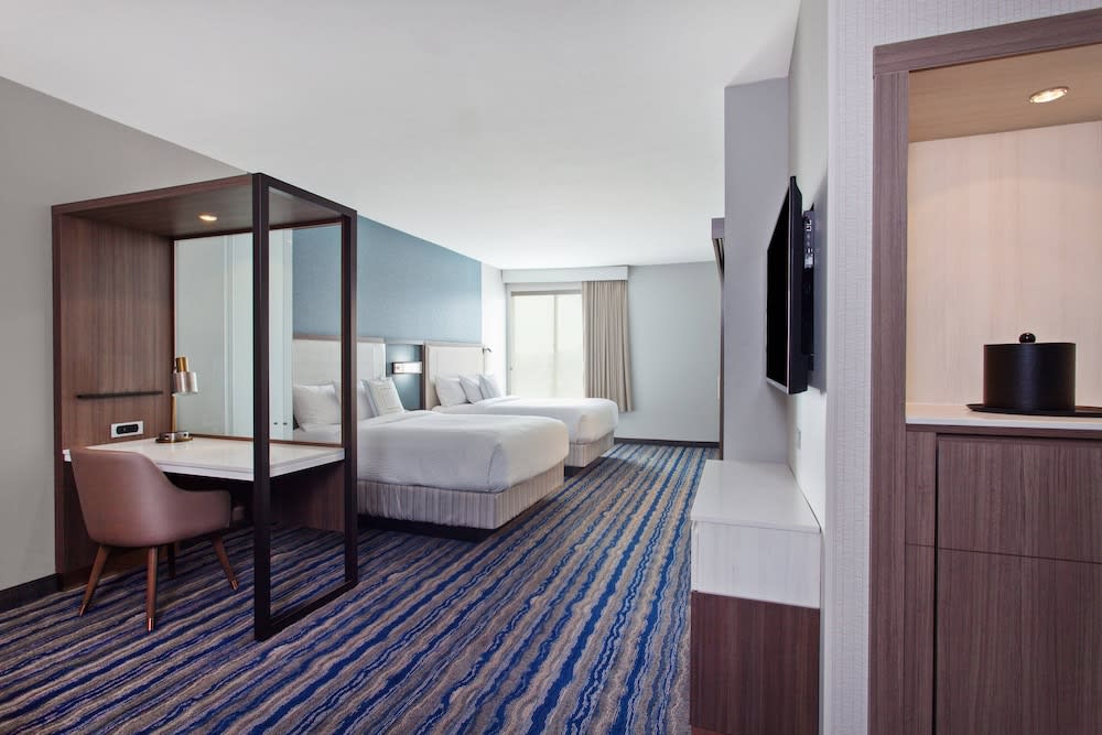 SpringHill Suites by Marriott Huntington Beach Orange County 1