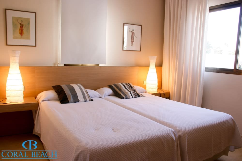 Coral Beach Aparthotel 2