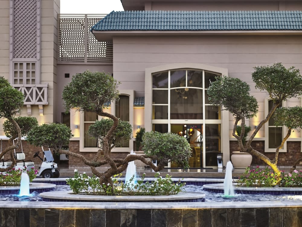 Coral Sea Holiday Resort and Aqua Park 2