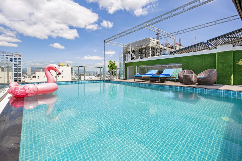 Celina Hotel & Apartment 1